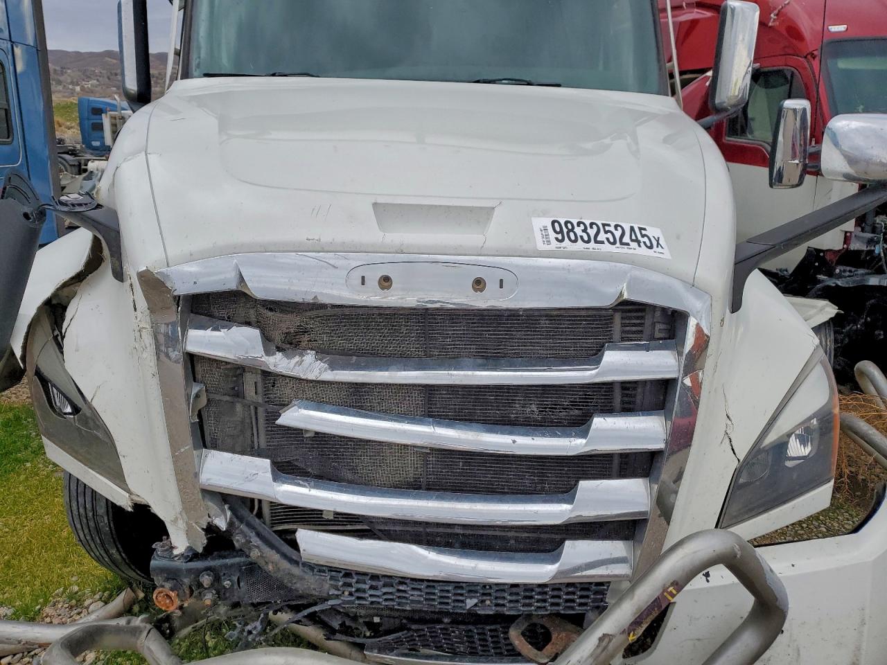 Freightliner Cascadia 1 Image 5