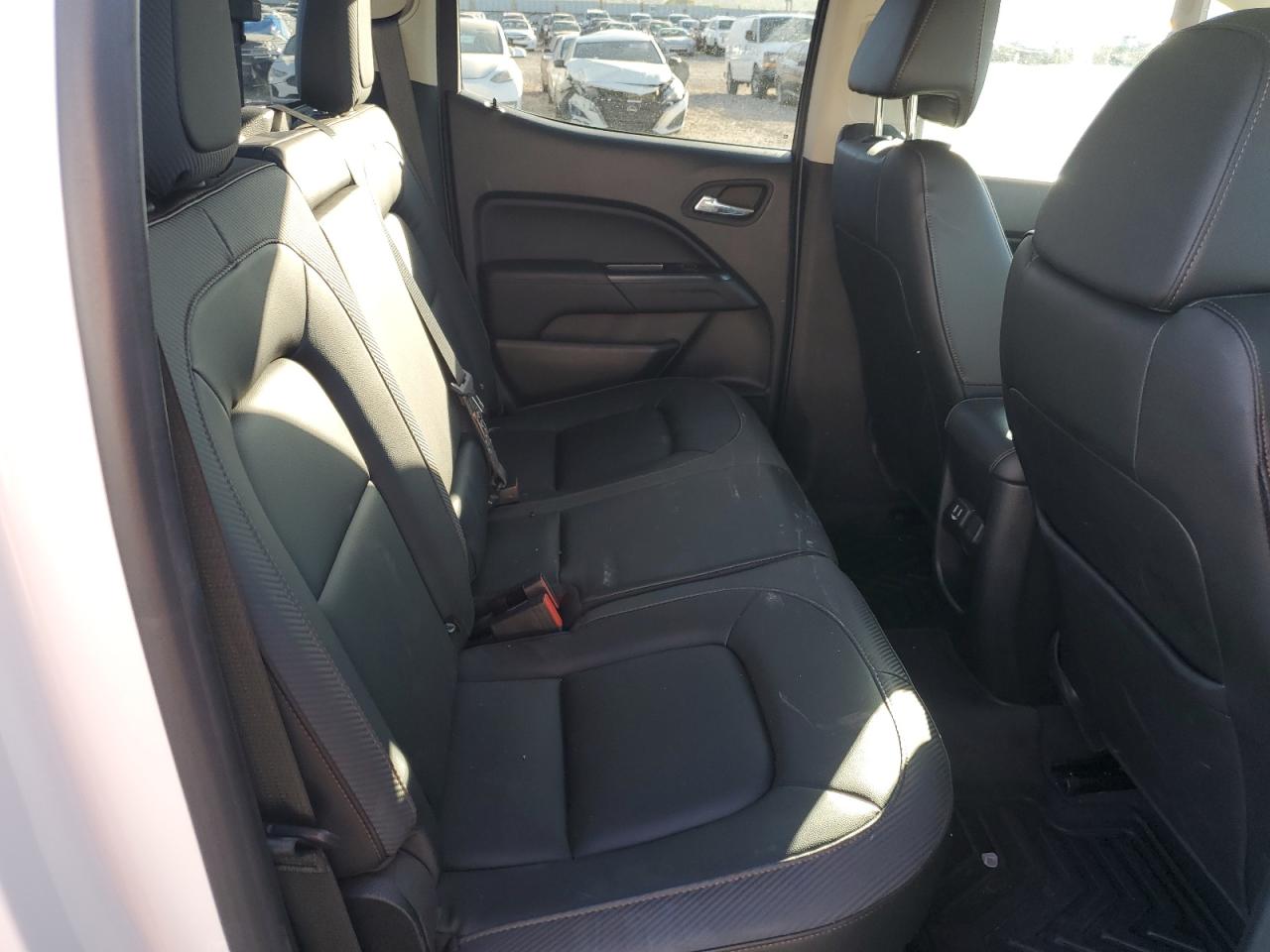 GMC Canyon At4 Image 11