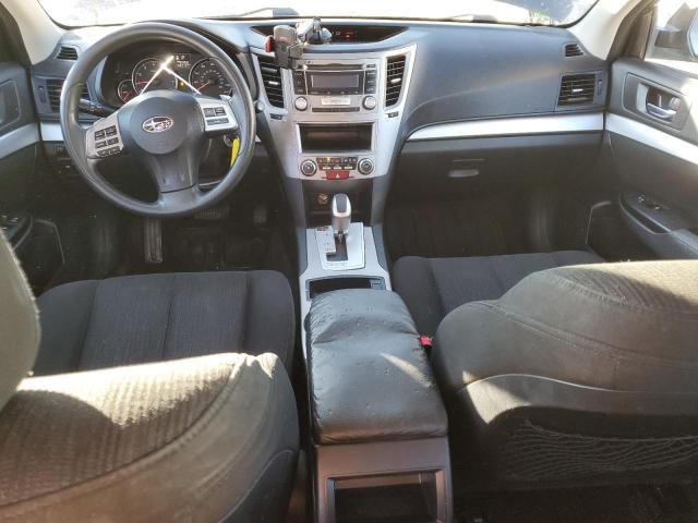 Subaru Outback 2.5i Image 9