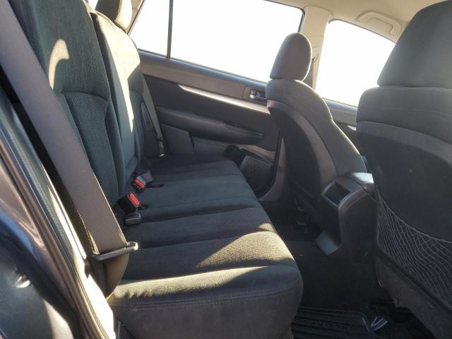 Subaru Outback 2.5i Image 7