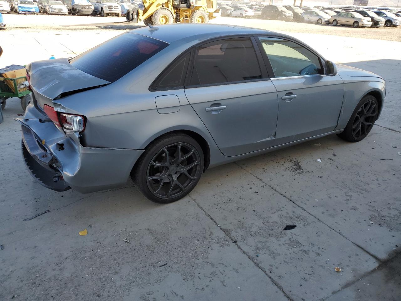 Audi A4 2.0t Quattro Image 12