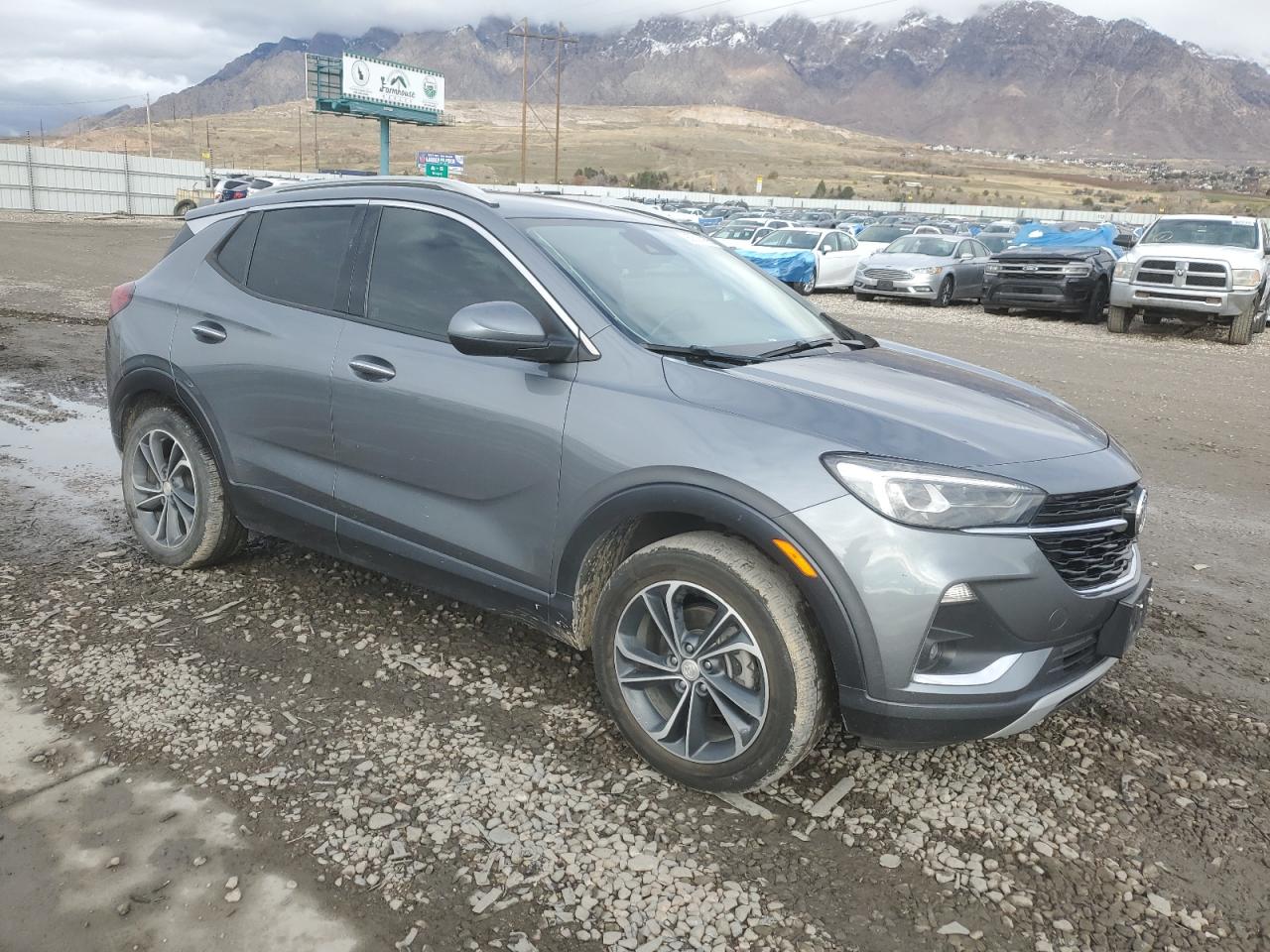 Buick Encore Essence Image 2