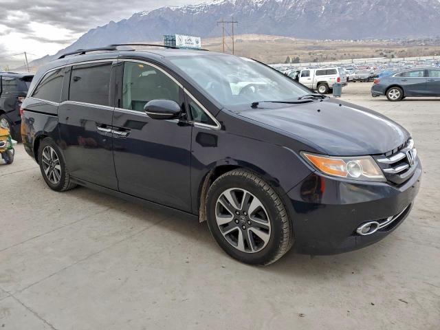 Honda Odyssey Touring Image 4