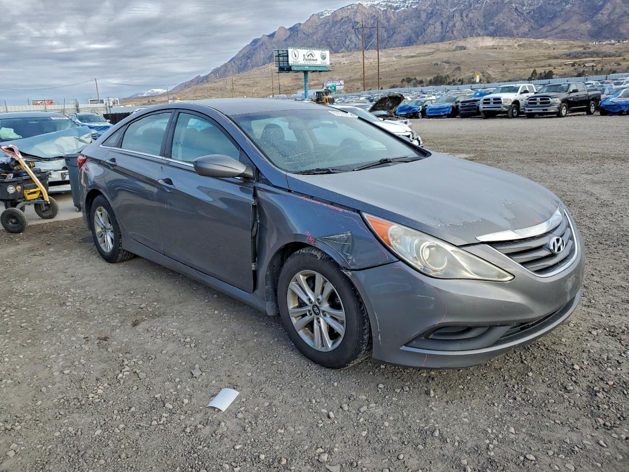 Hyundai SONATA Gls Image 3