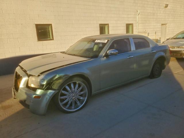  Salvage Chrysler 300