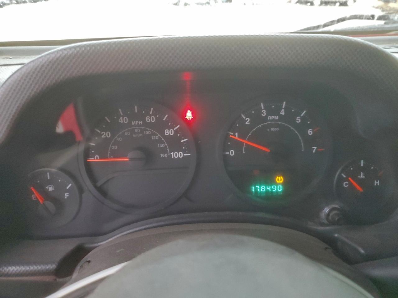 Jeep Wrangler X Image 9