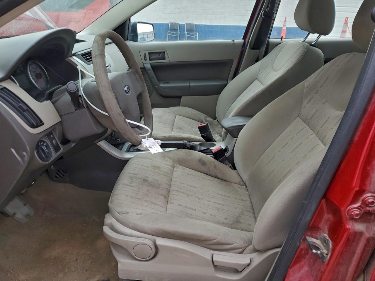 Ford Focus Se Image 8