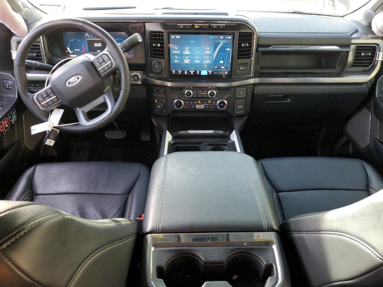 Ford F-350 Super Duty Image 8