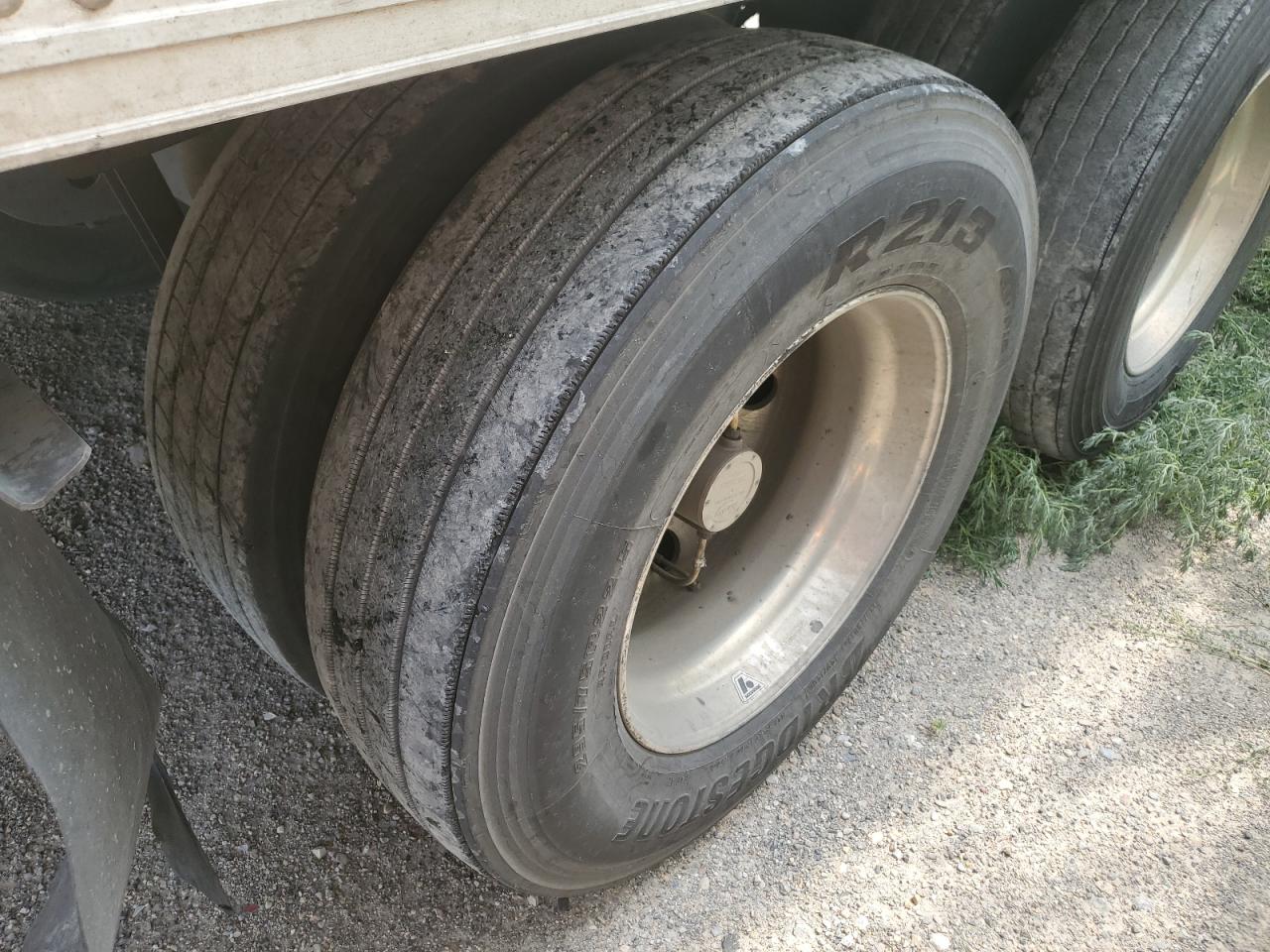 Utility Utility Tr Image 5