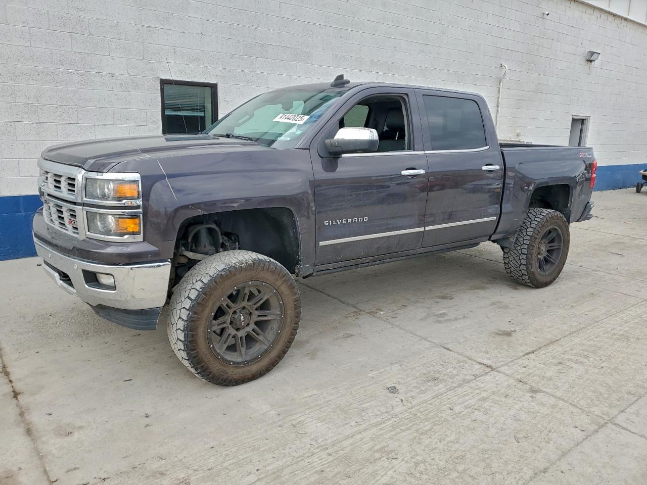 Chevrolet Silverado K1500 Ltz Image 1