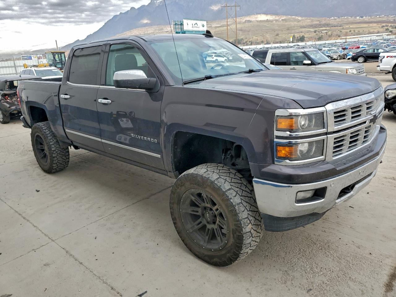 Chevrolet Silverado K1500 Ltz Image 6
