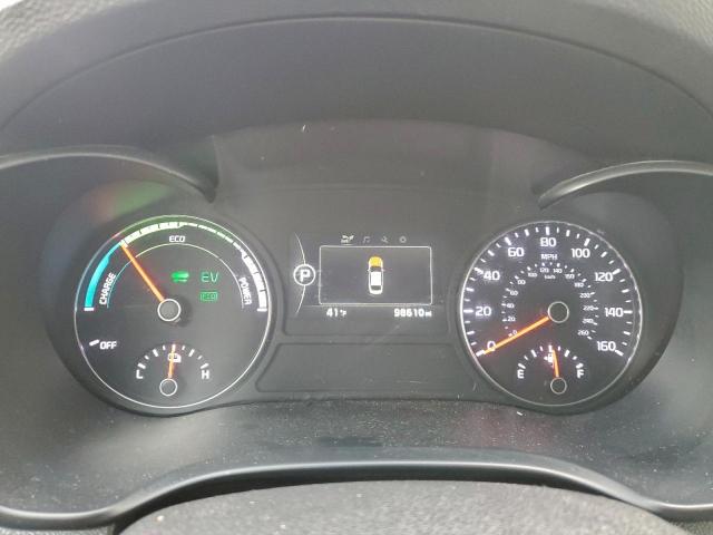 Kia Optima Hybrid Image 2