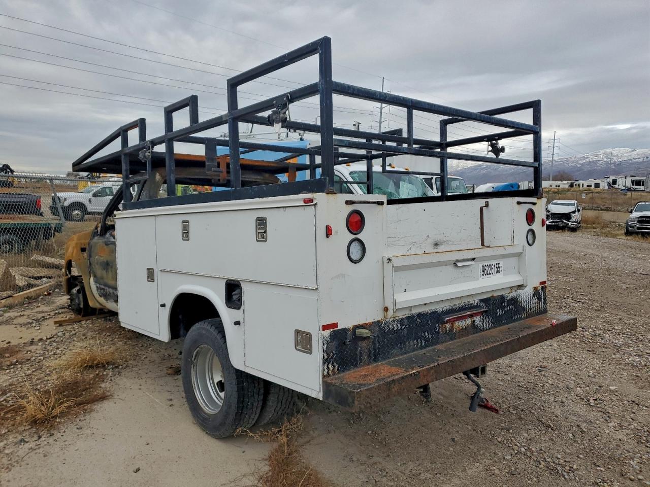 Ford F-350 Super Duty Image 2