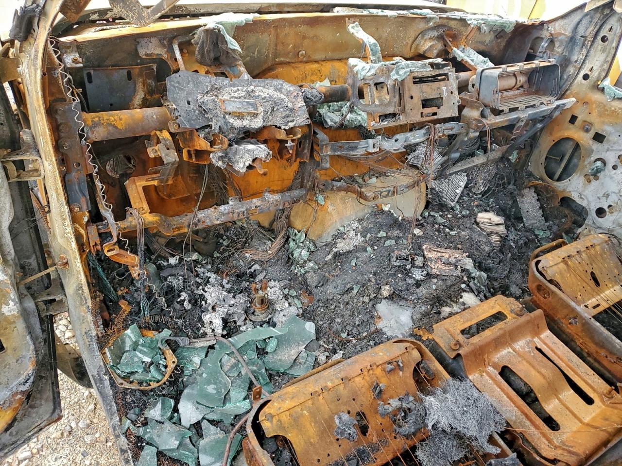 Ford F-350 Super Duty Image 11