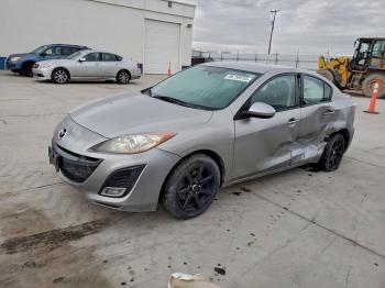  Salvage Mazda Mazda3