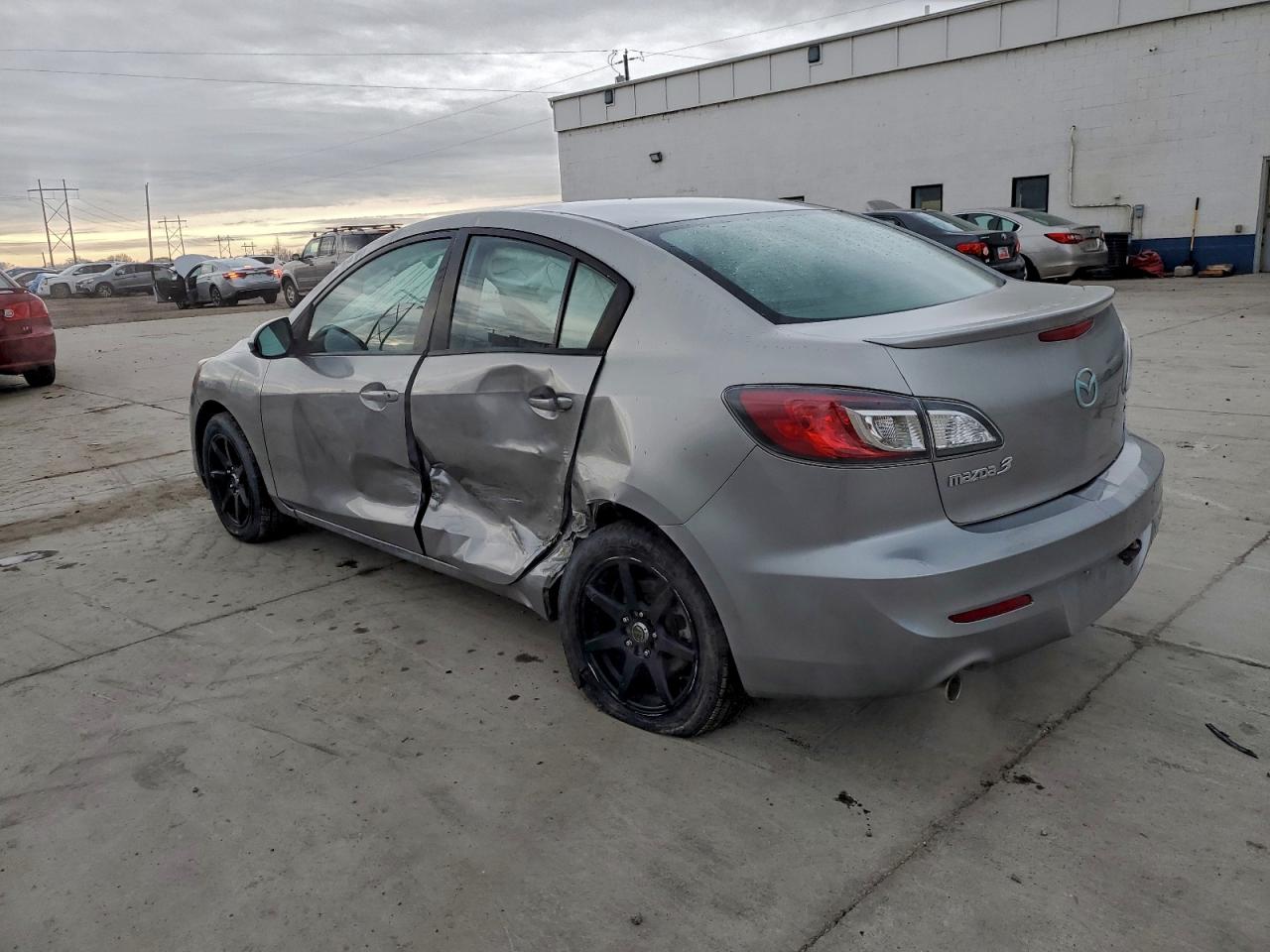 Mazda Mazda3 S Image 4