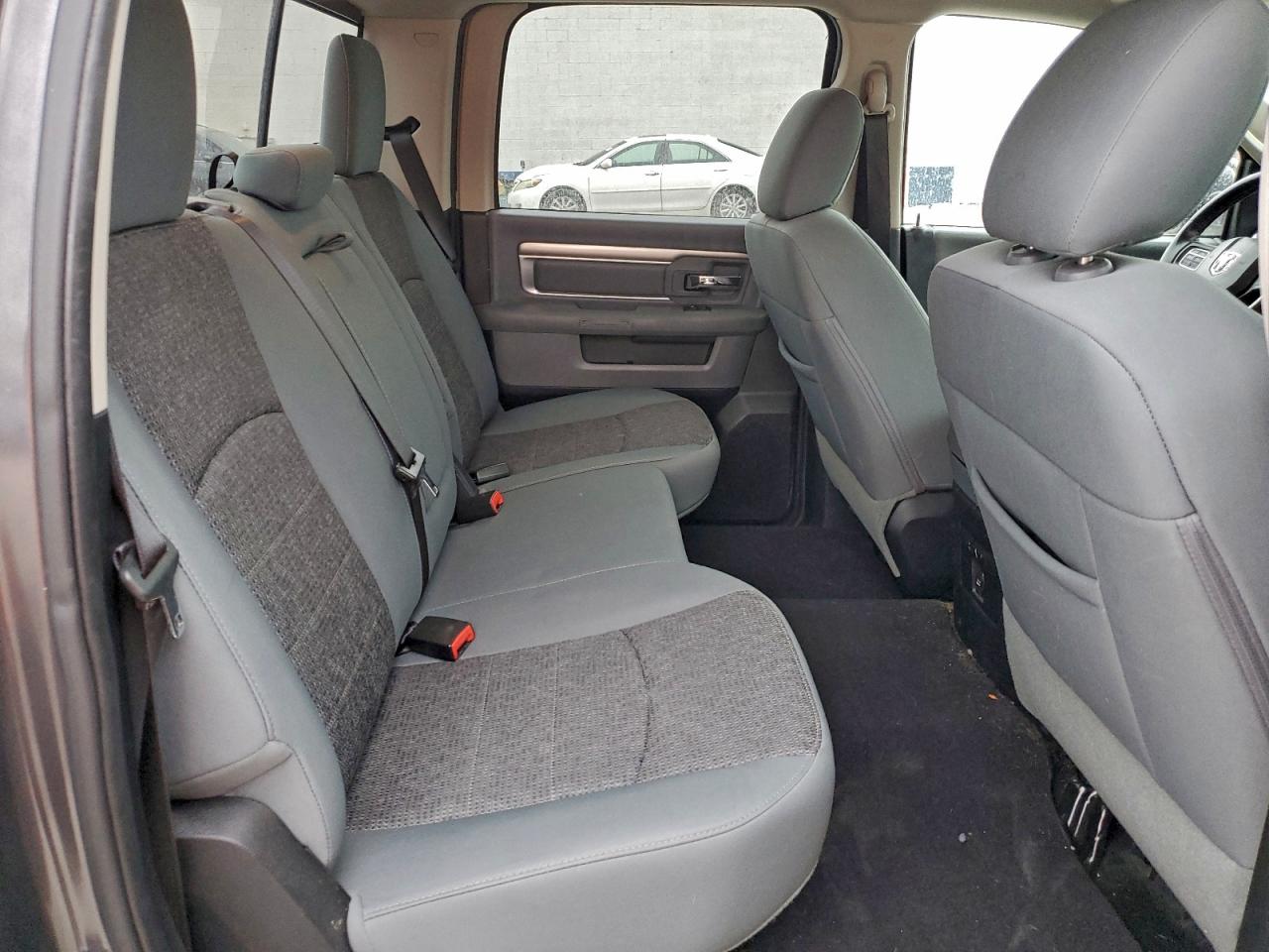 Ram 1500 Slt Image 9