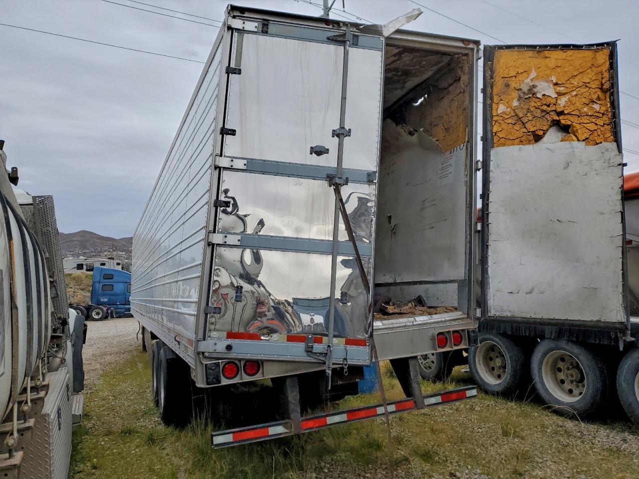 Utility Reefer Trl Image 2