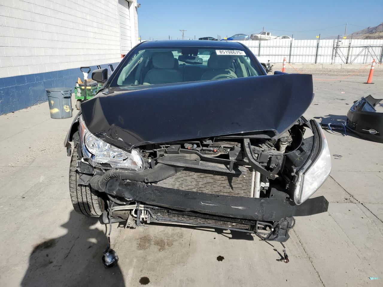 Buick LaCrosse Premium Image 8
