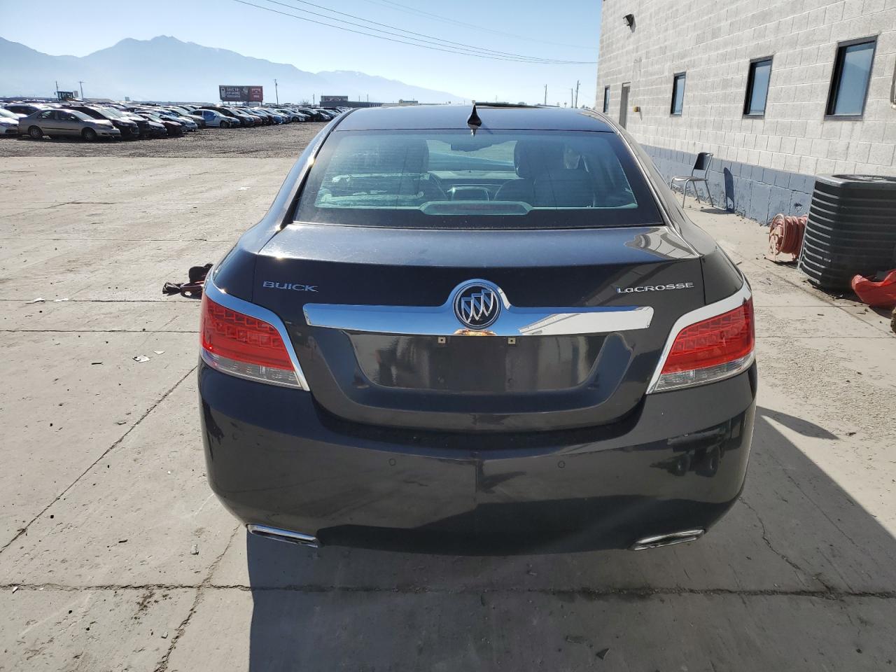 Buick LaCrosse Premium Image 10