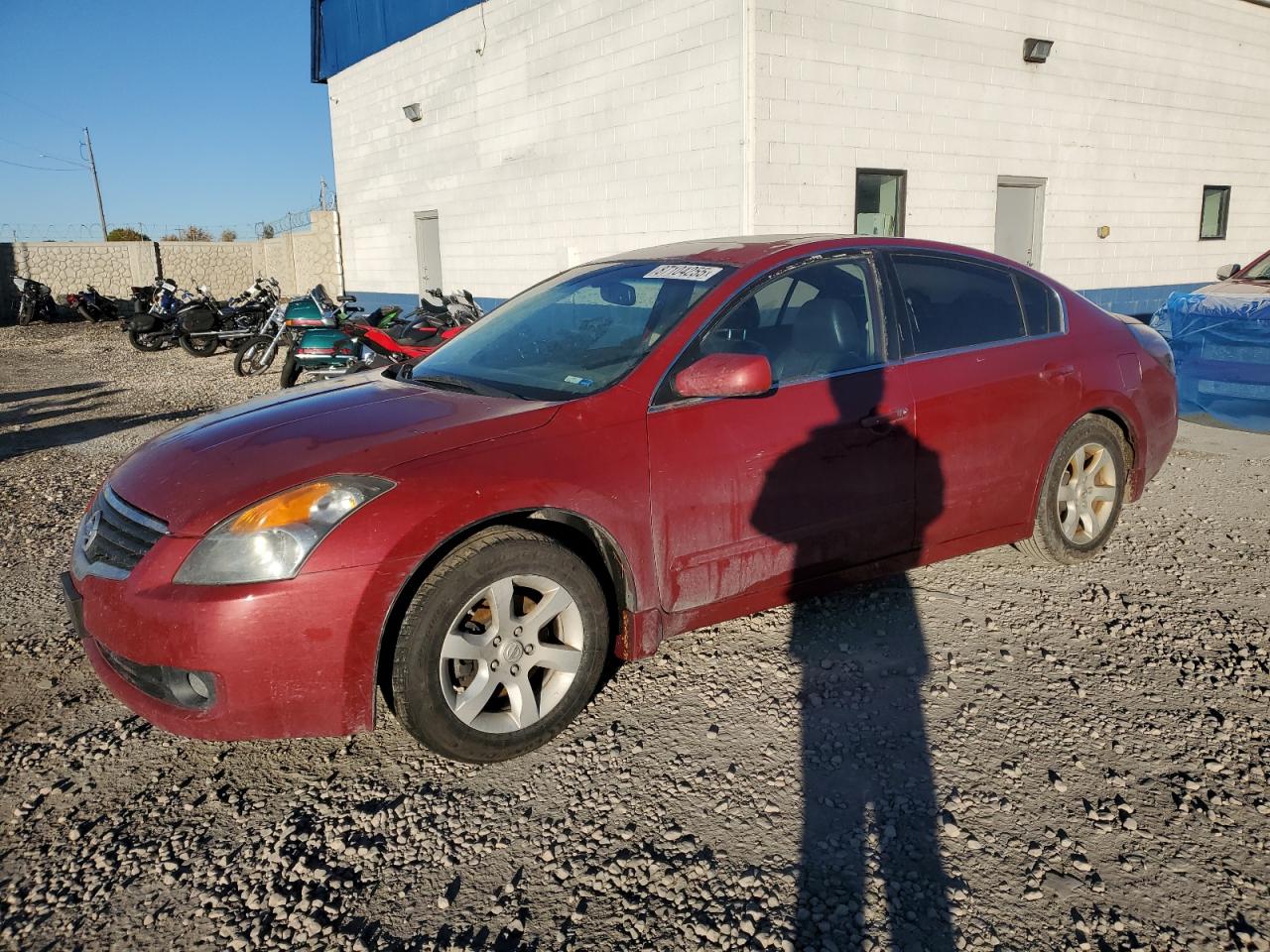 Nissan Altima 2.5 Image 1