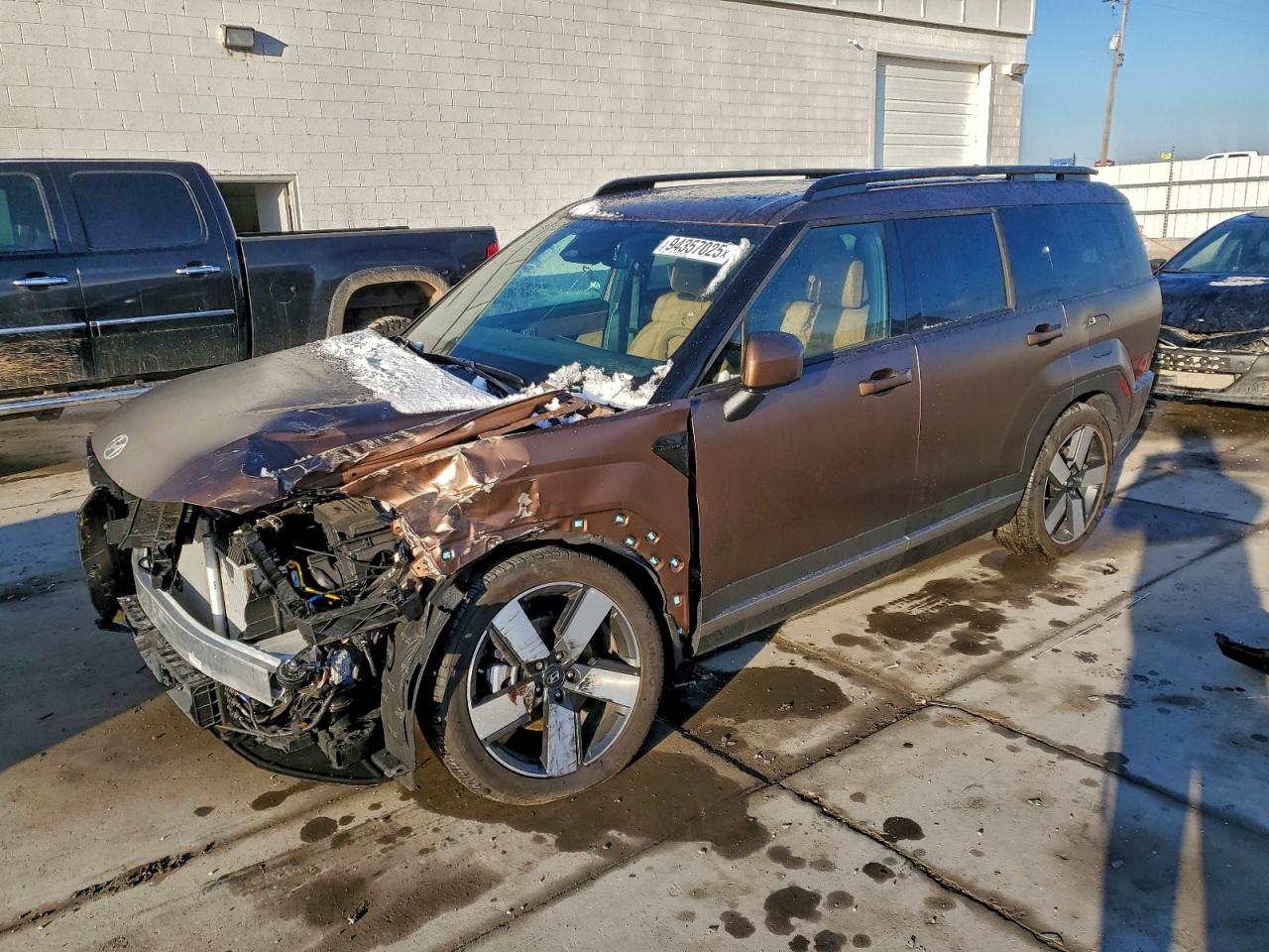 Hyundai SANTA FE Limited Image 1