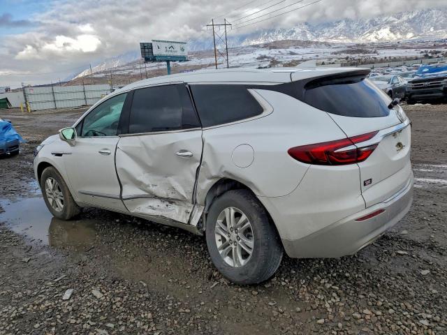 Buick Enclave Essence Image 2