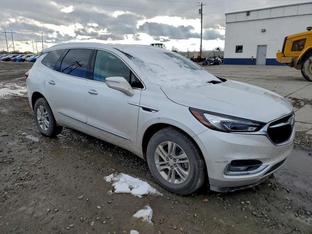 Buick Enclave Essence Image 10