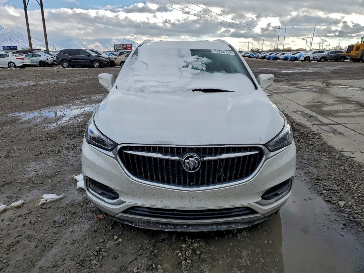 Buick Enclave Essence Image 5