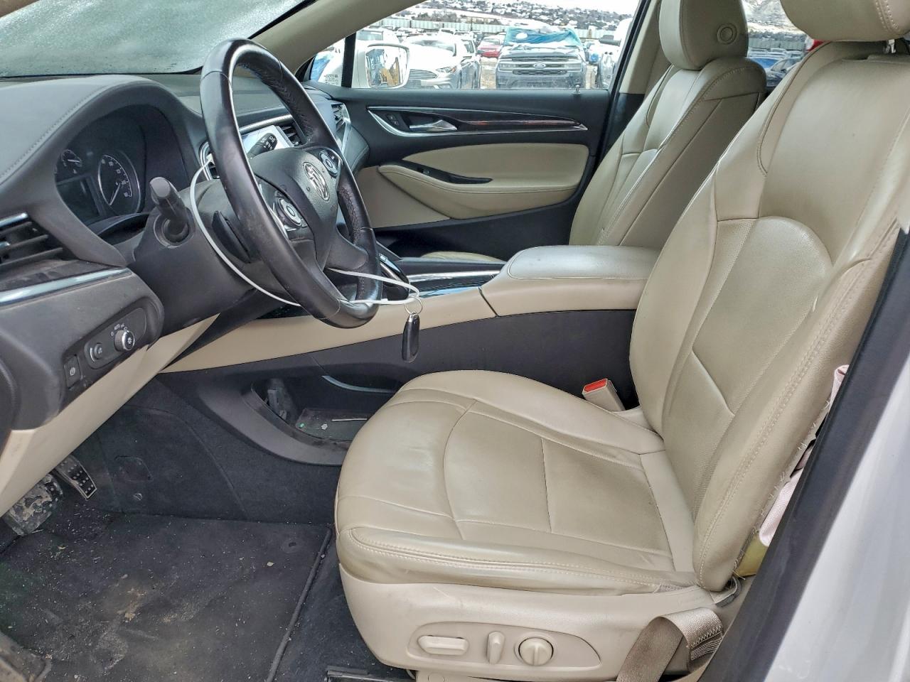 Buick Enclave Essence Image 4