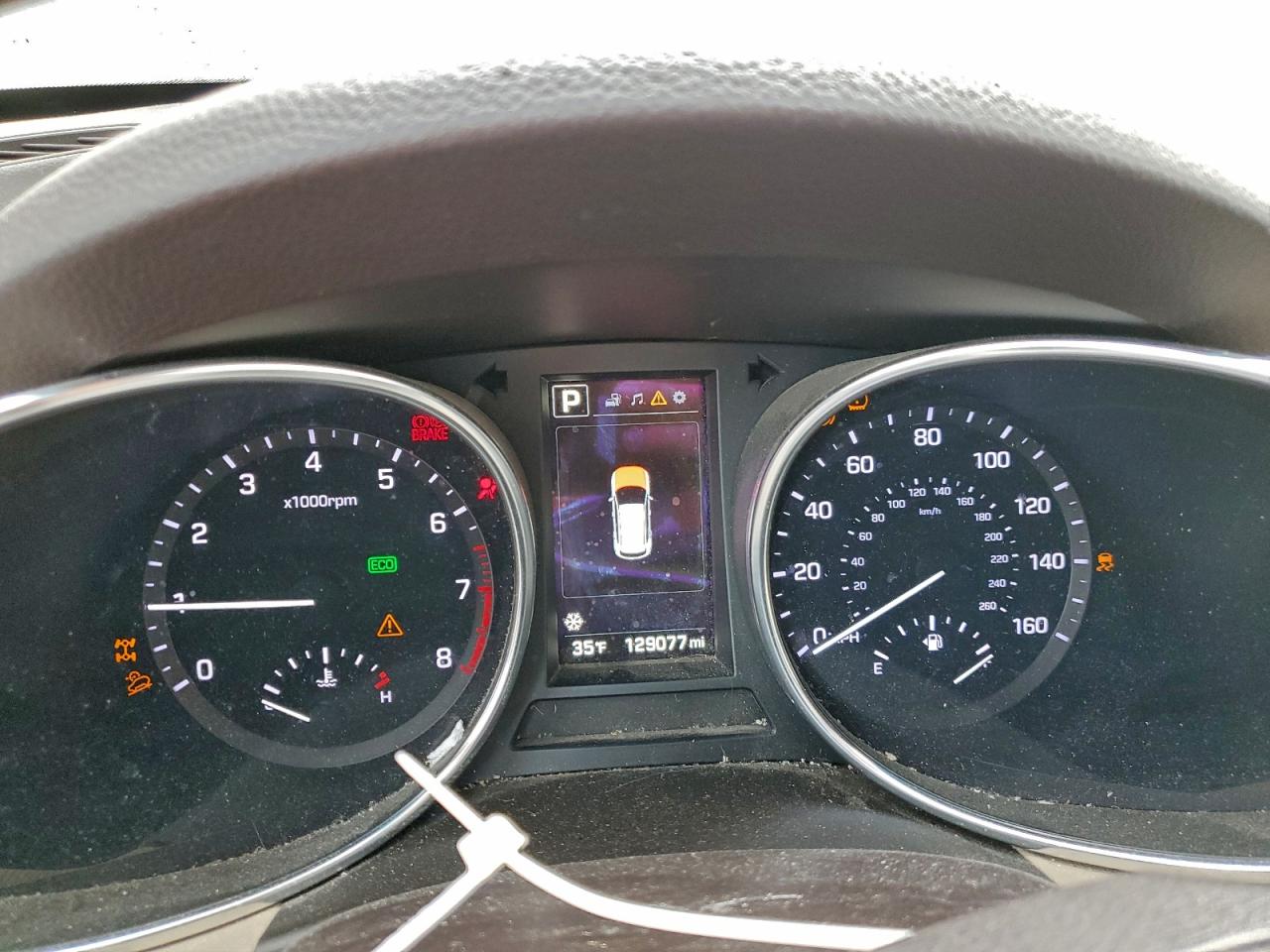 Hyundai SANTA FE Image 4