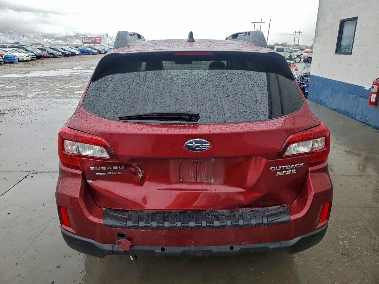 Subaru Outback 2.5i Limited Image 6