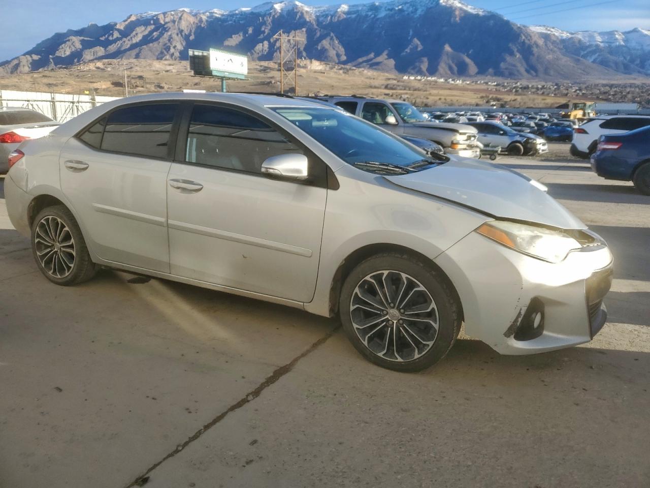 Toyota Corolla L Image 5