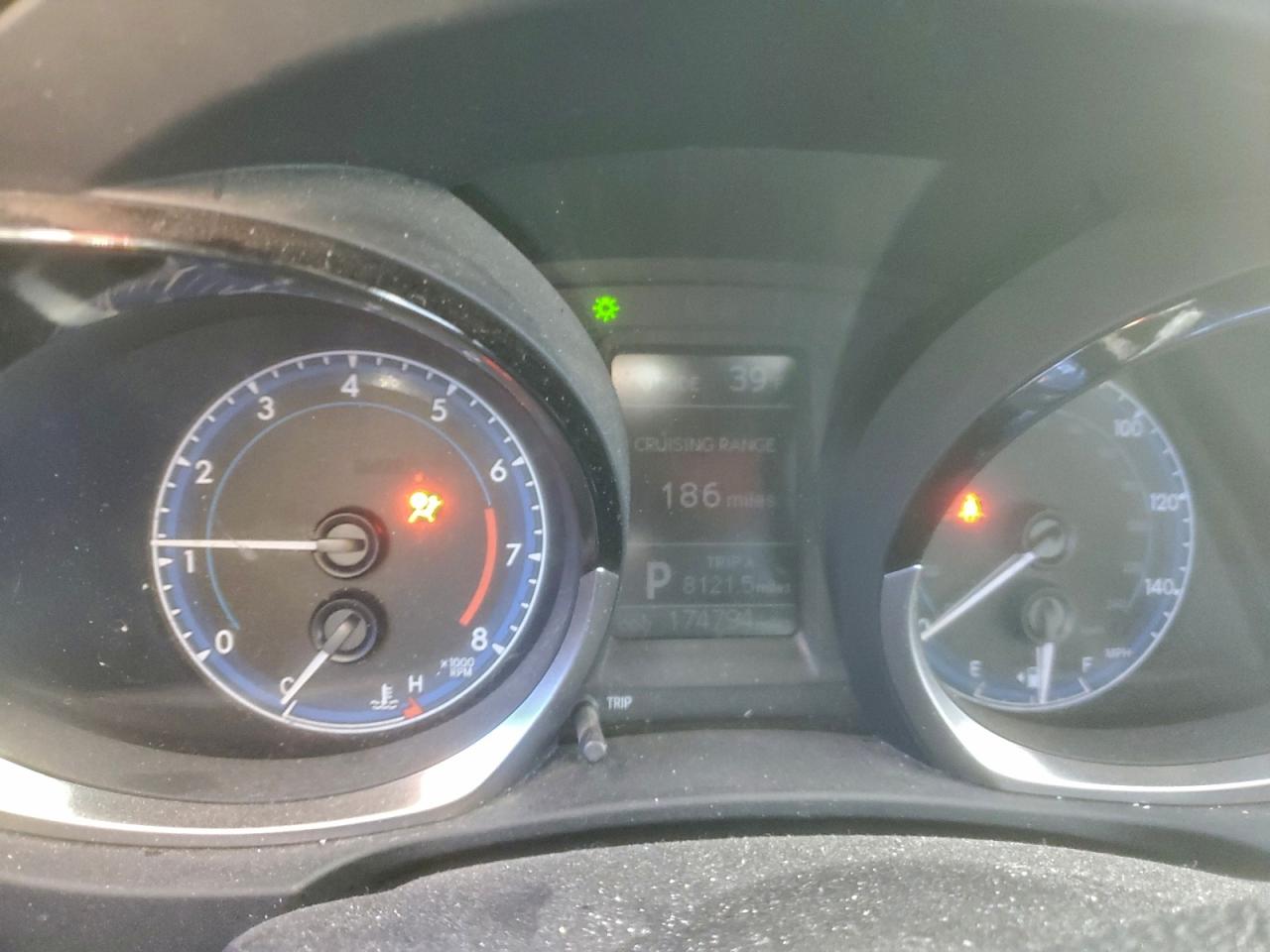 Toyota Corolla L Image 7