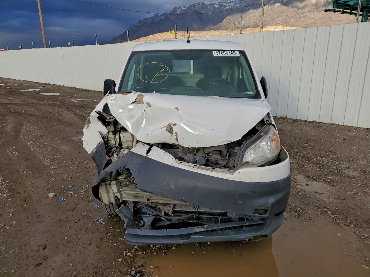 Nissan Nv 2.5s Image 10