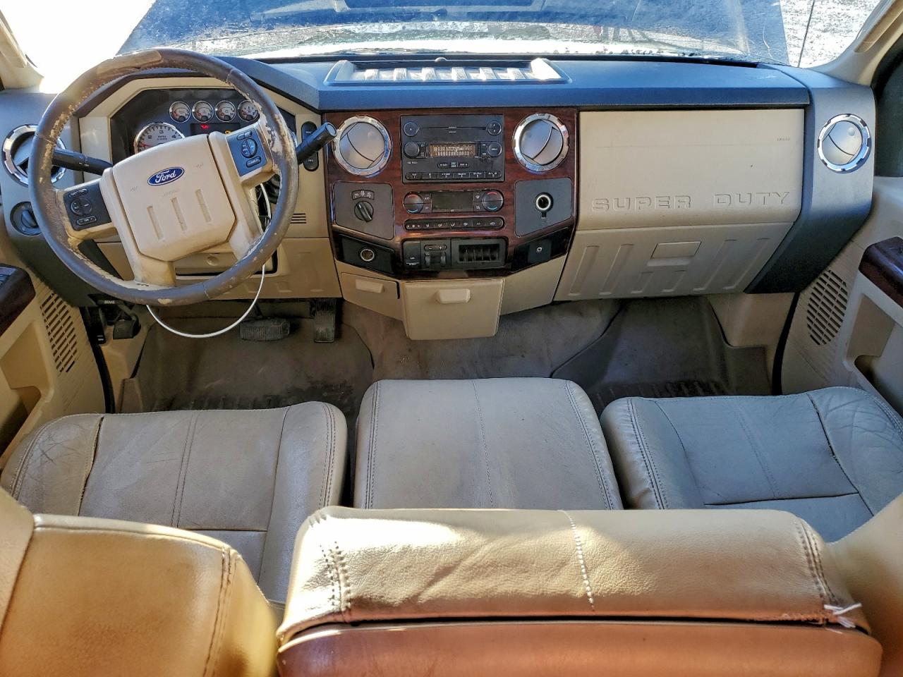 Ford F-250 Super Duty Image 2