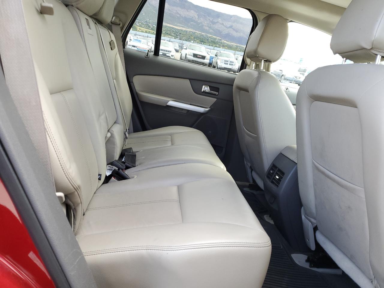 Ford Edge Limited Image 12