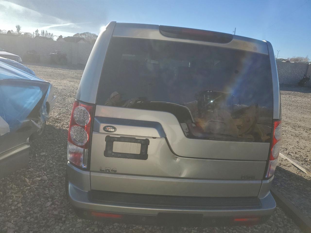 Land Rover LR4 Hse Image 3