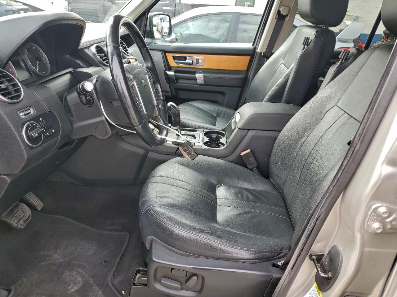 Land Rover LR4 Hse Image 5