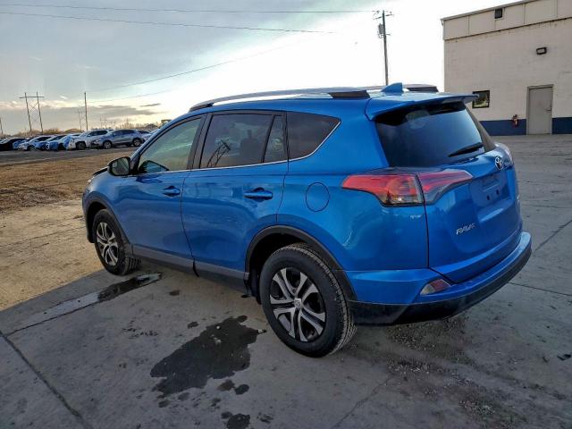 Toyota RAV4 Le Image 2