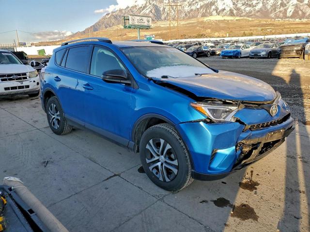 Toyota RAV4 Le Image 3