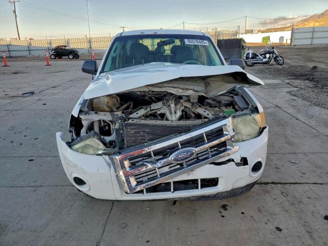 Ford Escape Xls Image 9