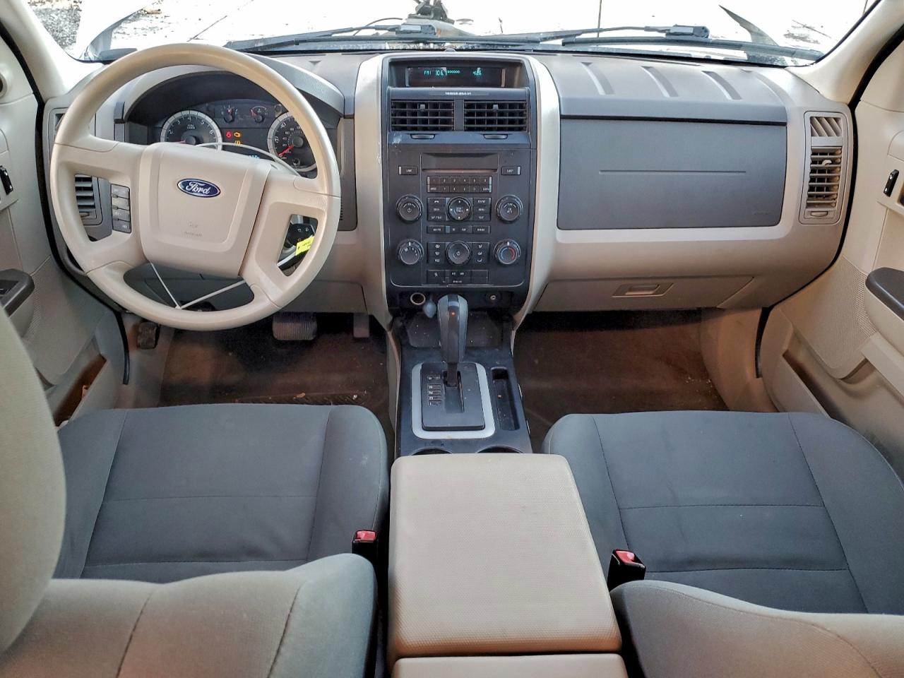 Ford Escape Xls Image 13