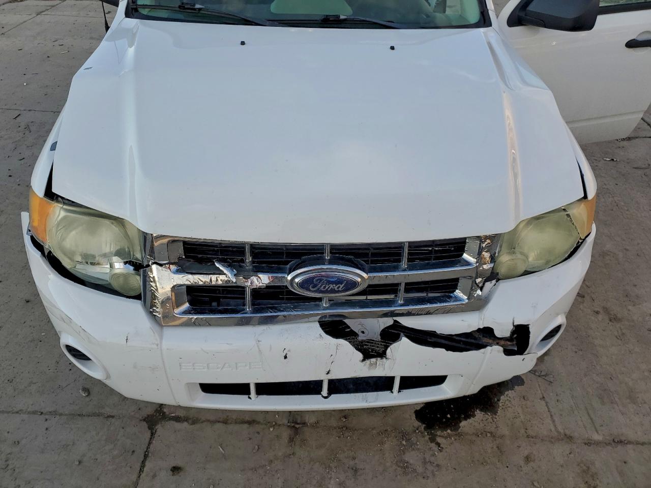 Ford Escape Xls Image 6