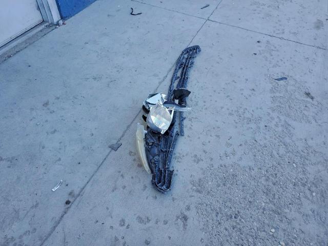 Toyota Corolla Base Image 10