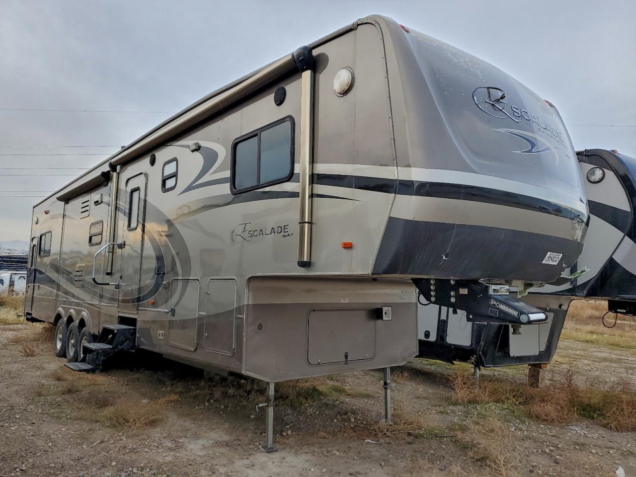 Kzrv Escalade Image 1