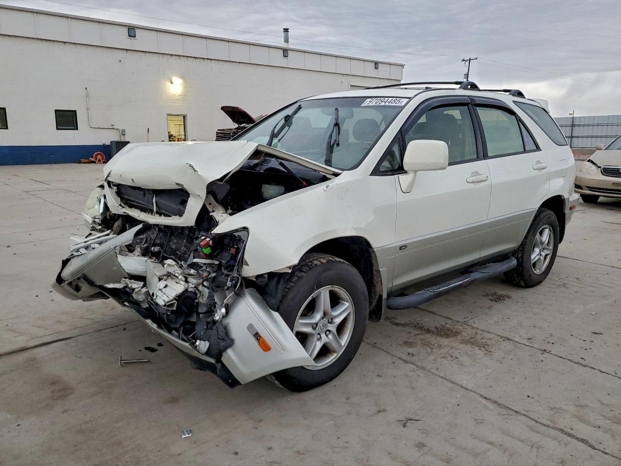 Lexus RX 300 Image 1