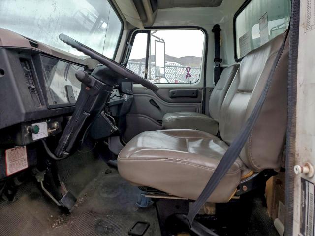 International 4700 4700 Image 6