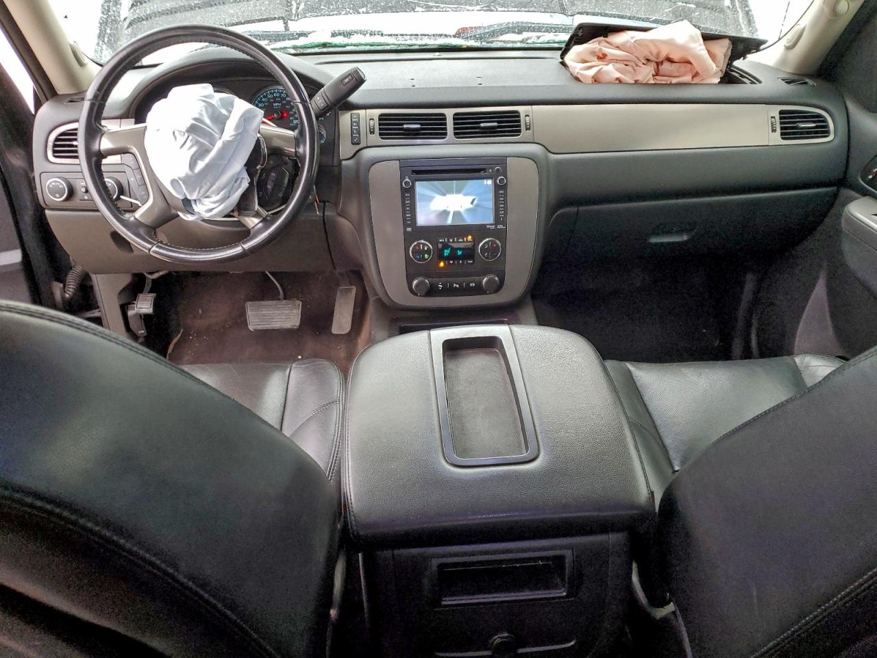 Chevrolet Silverado K3500 Ltz Image 5