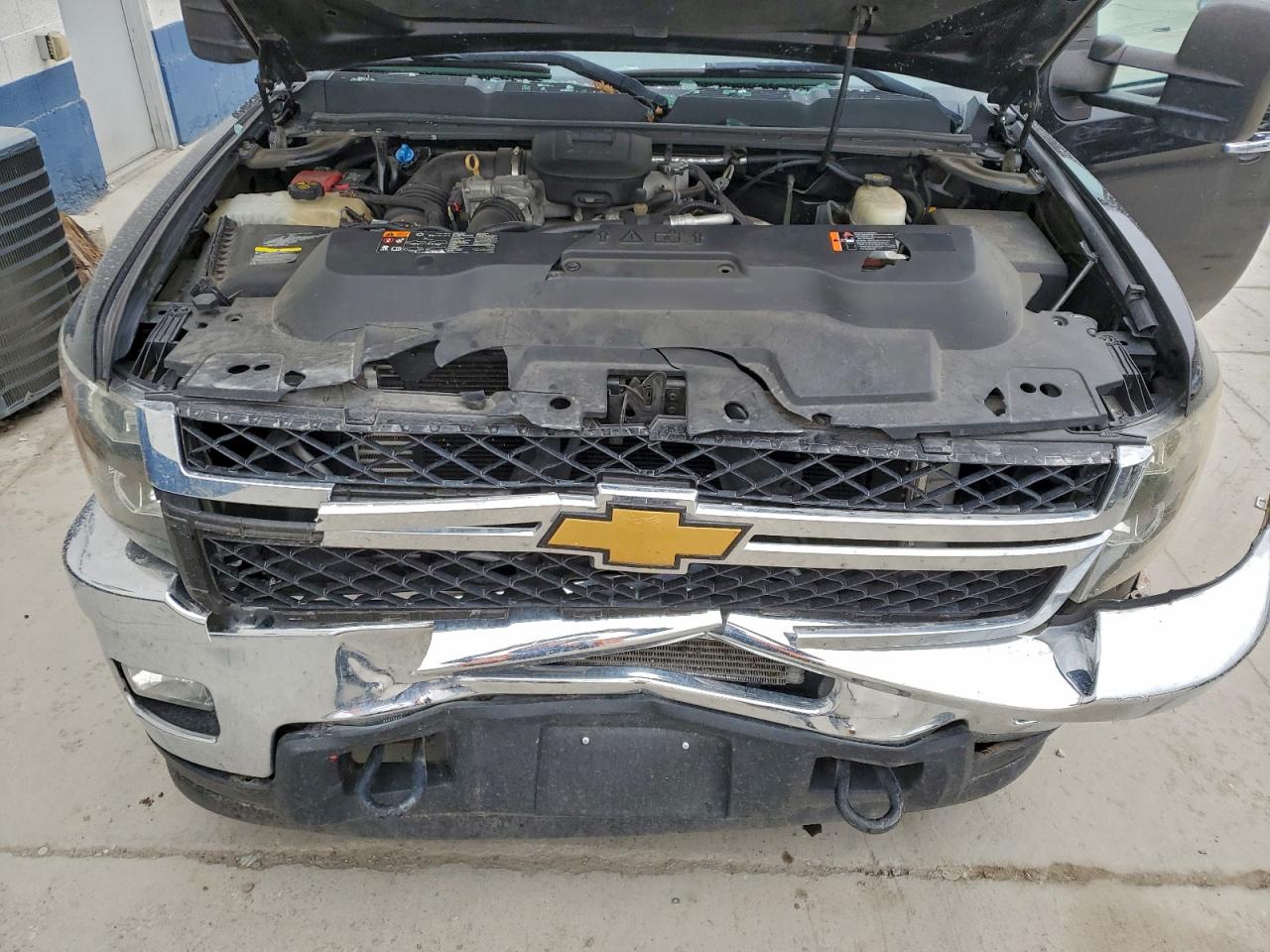 Chevrolet Silverado K3500 Ltz Image 12